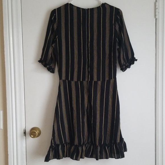 Dress - Picture 3 of 6